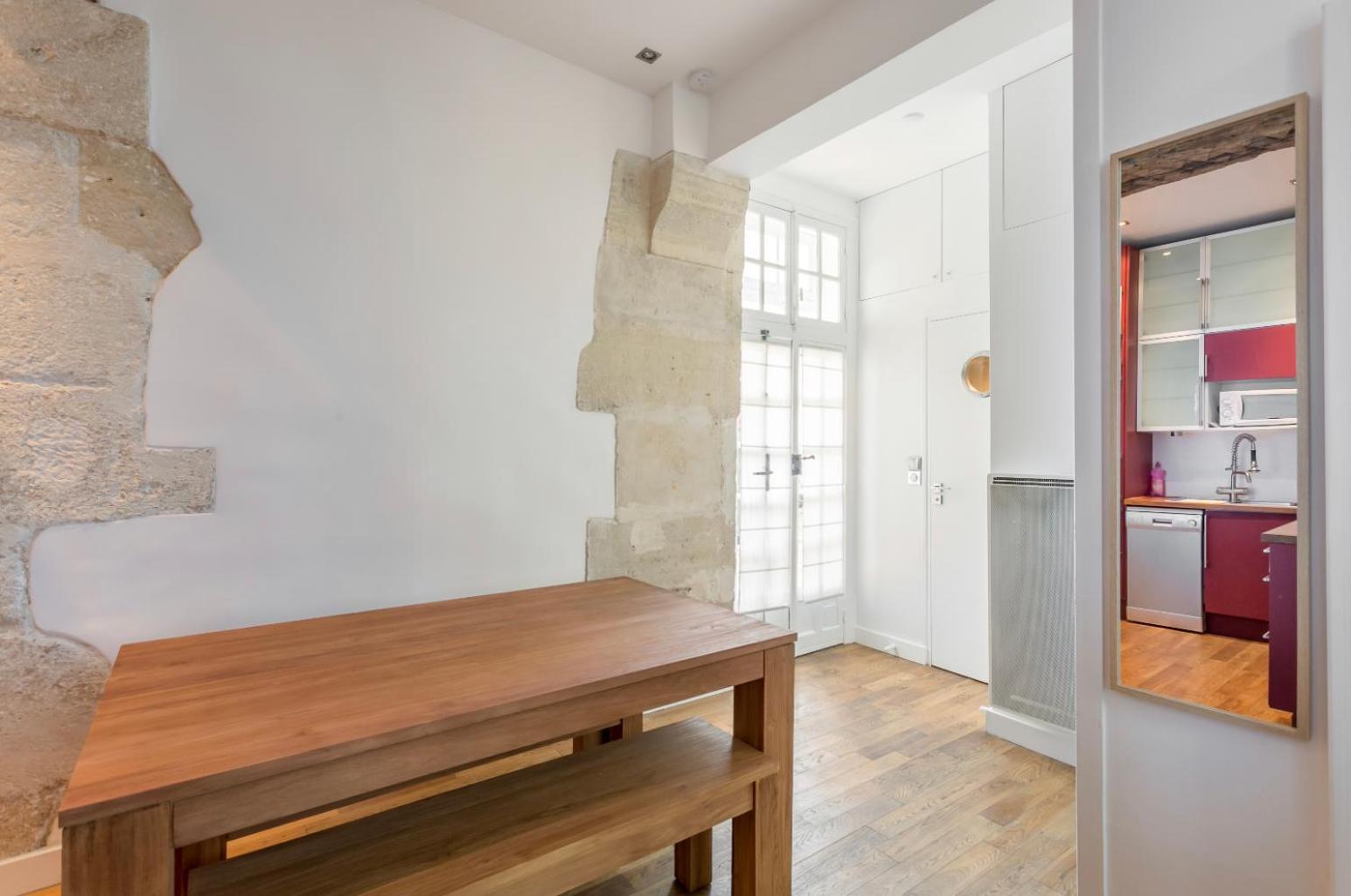 Suite Du Lion/Ac Historic Flat, Marais, 4-5 Guests Paris Bagian luar foto